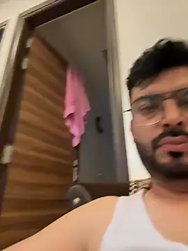 Snapshot of hot_rajat chatting on 06-24-26, 12:59 hot rajat online show from 06-24-26, 12:59