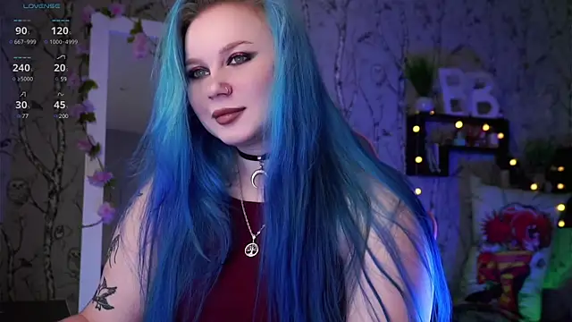 Moon Valkyrie online show from 02-19-25, 06:55