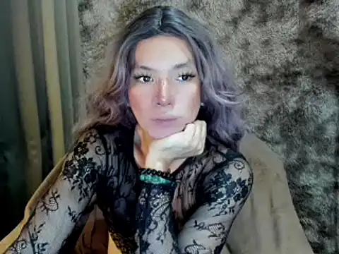 Rhianna wilson online show from 01-22-25, 04:55