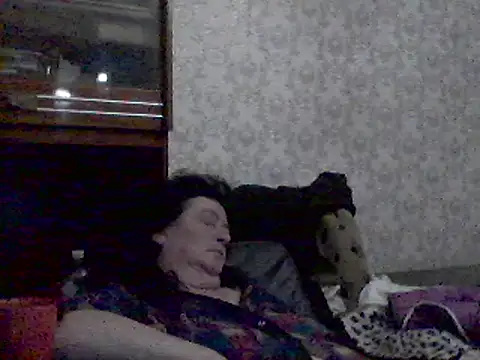 GypsiQueen2 online show from 02-25-25, 12:36