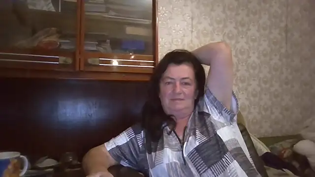 GypsiQueen2 online show from 09-12-25, 06:52