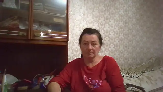 GypsiQueen2 online show from 10-16-25, 04:30