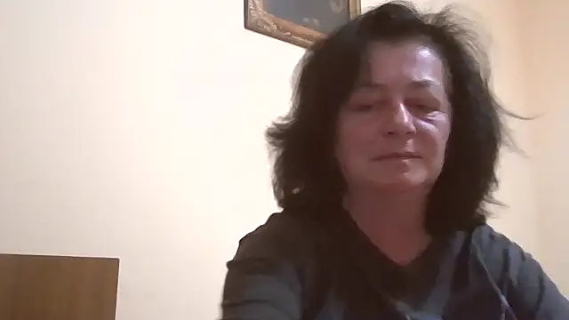 GypsiQueen2 online show from 05-22-26, 06:13