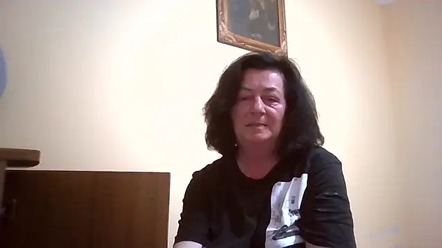 GypsiQueen2 online show from 05-29-26, 06:17
