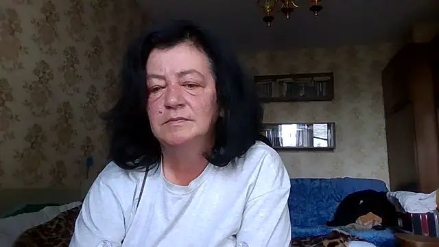 GypsiQueen2 online show from 07-25-26, 09:18