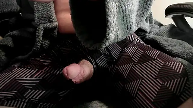 Cheaptriterry online show from 09-17-25, 01:02