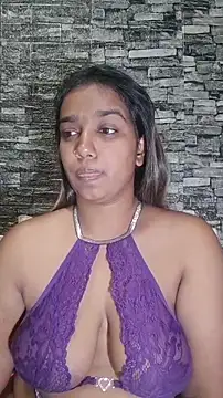 Xindias fantasyX online show from 11-19-25, 06:52