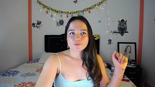 naughty girl 4u online show from 02-05-25, 09:40