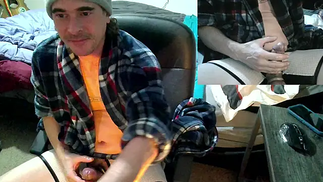 Snapshot of XxBobbyDigitalxX chatting on 02-13-25, 01:50 XxBobbyDigitalxX online show from 02-13-25, 01:50