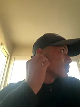 juniiorre online show from 03-31-26, 05:24