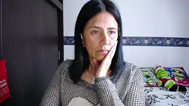 Snapshot of sharoon_cheerry chatting on 11-22-25, 12:48 sharoon cheerry online show from 11-22-25, 12:48