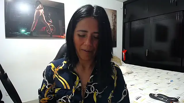 Snapshot of sharoon_cheerry chatting on 02-19-26, 05:53 sharoon cheerry online show from 02-19-26, 05:53