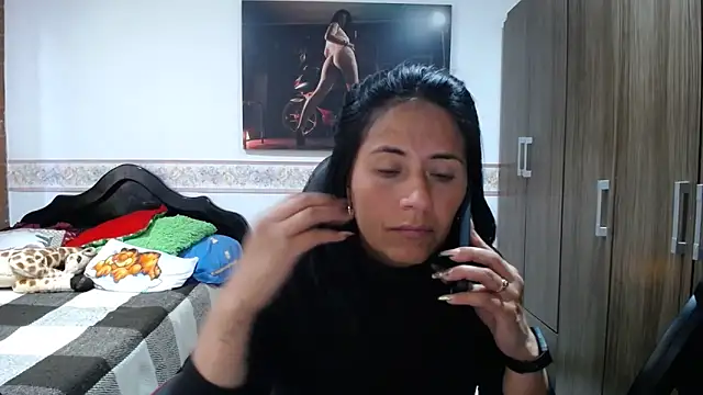 Snapshot of sharoon_cheerry chatting on 03-21-26, 03:26 sharoon cheerry online show from 03-21-26, 03:26