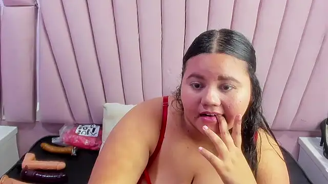 ValenTitis online show from 12-15-24, 06:07