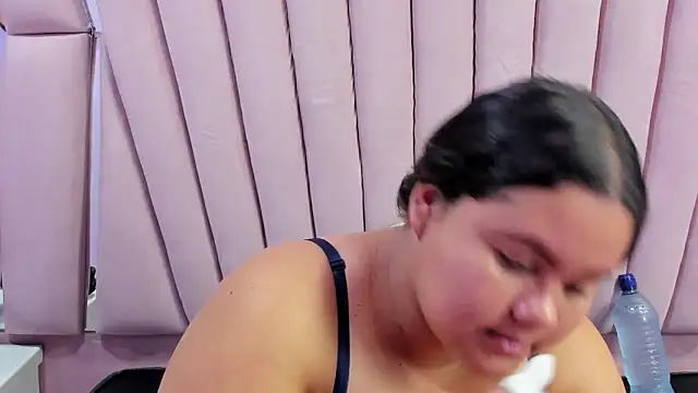 ValenTitis online show from 01-16-25, 08:03