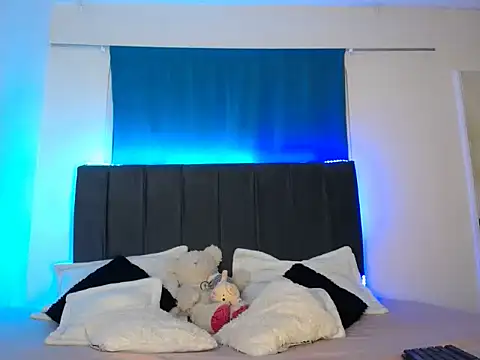 anna dolls  online show from 09-24-25, 09:51