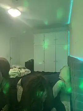 Snapshot of KmaroteTv chatting on 03-18-26, 12:58 KmaroteTv online show from 03-18-26, 12:58