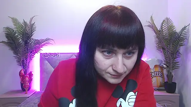 NinaFlawlees online show from 09-26-25, 12:09