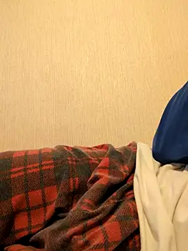 Snapshot of TheLoneWolf4 chatting on 11-13-25, 12:09 TheLoneWolf4 online show from 11-13-25, 12:09