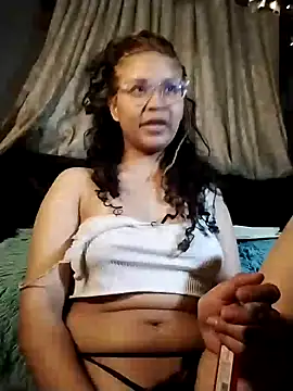 Hathorlove online show from 12-17-24, 11:05