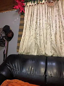 Hathorlove online show from 01-29-25, 11:35