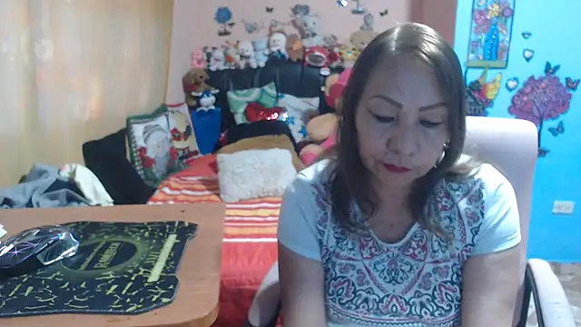 Snapshot of milfeddy_ chatting on 11-10-25, 09:36 milfeddy online show from 11-10-25, 09:36