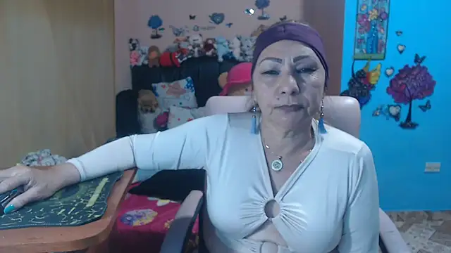 milfeddy  online show from 05-18-26, 12:07