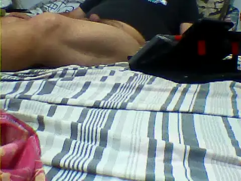 Snapshot of messi_syssy chatting on 03-13-25, 12:27 messi syssy online show from 03-13-25, 12:27