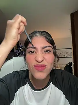 Snapshot of Gaby_zahir_ chatting on 12-12-24, 12:55 Gaby zahir online show from 12-12-24, 12:55