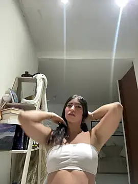 Snapshot of Gaby_zahir_ chatting on 03-22-25, 09:34 Gaby zahir online show from 03-22-25, 09:34
