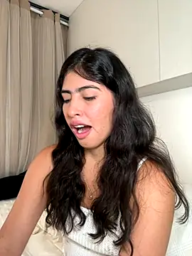 Snapshot of Gaby_zahir_ chatting on 09-12-25, 10:48 Gaby zahir online show from 09-12-25, 10:48