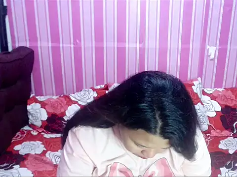 Snapshot of Asianwow22 chatting on 07-14-26, 03:55 Asianwow22 online show from 07-14-26, 03:55