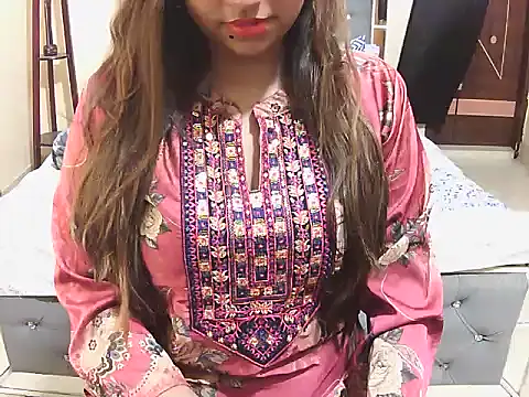 Snapshot of cutebengaligirl chatting on 09-27-25, 11:54 cutebengaligirl online show from 09-27-25, 11:54