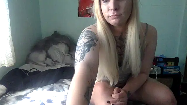 alexabunni online show from 07-24-26, 02:48