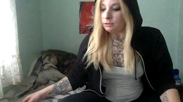 alexabunni online show from 07-27-26, 05:42