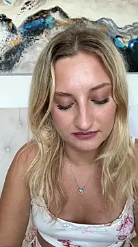 MileySummer online show from 10-03-25, 09:17