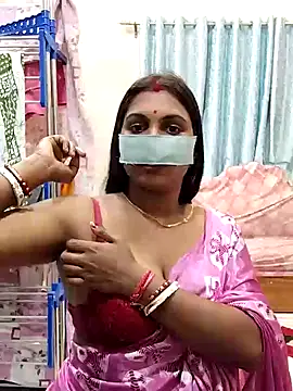 Queen Dolly online show from 12-07-24, 06:15