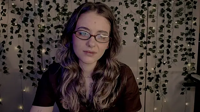 risha laas online show from 02-15-25, 07:17