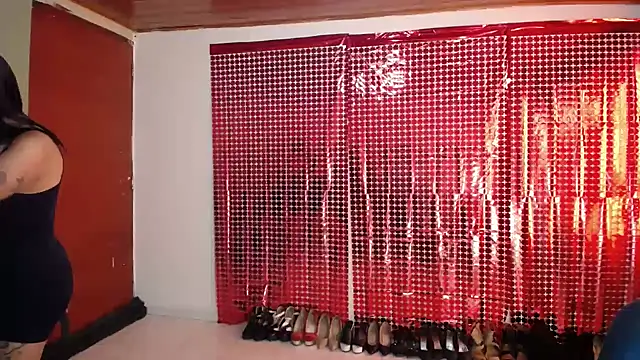 Snapshot of Sweett_Anya chatting on 09-25-25, 07:50 Sweett Anya online show from 09-25-25, 07:50