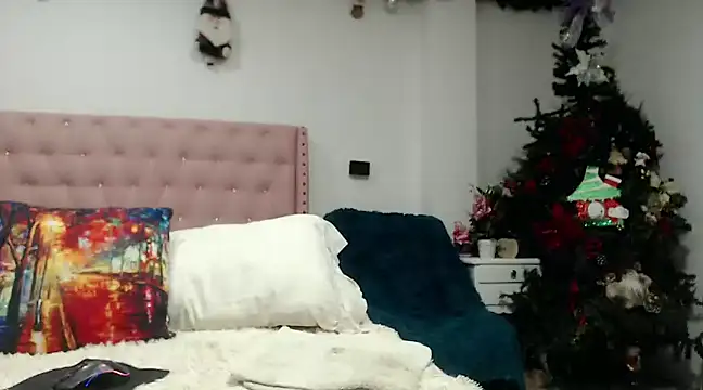 Snapshot of kimberlyshantal chatting on 01-13-25, 08:58 kimberlyshantal online show from 01-13-25, 08:58