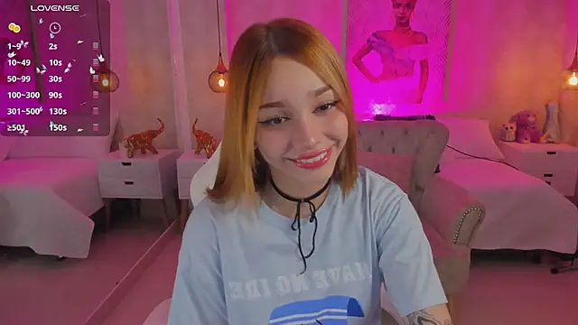 LITTLE-VIVI online show from 03-06-25, 03:24