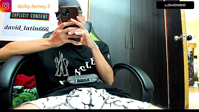 davidlatin66 online show from 12-15-24, 06:37