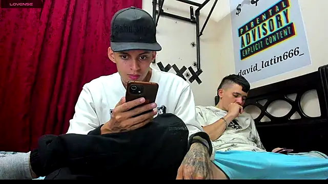 davidlatin66 online show from 01-22-25, 02:59