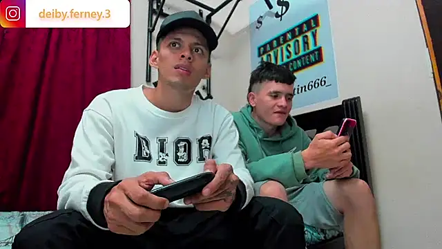 davidlatin66 online show from 02-01-25, 04:24