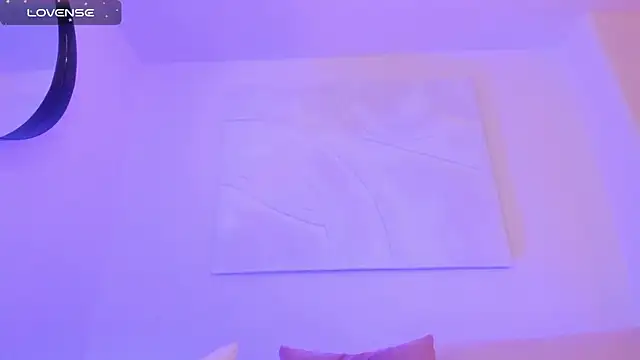 EveBensonX online show from 03-15-25, 03:37