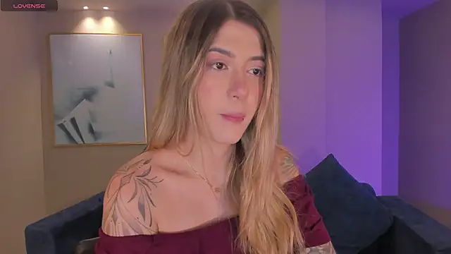 EveBensonX online show from 04-19-26, 05:56