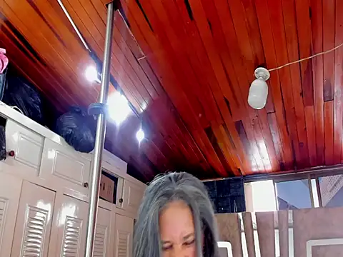 Snapshot of cute_sassy chatting on 09-28-25, 04:34 cute sassy online show from 09-28-25, 04:34