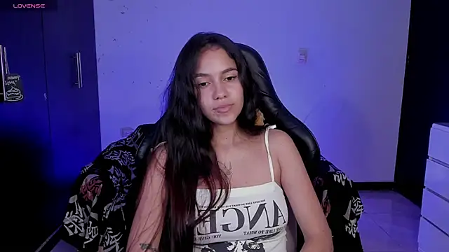 Sallye  online show from 11-10-25, 06:23