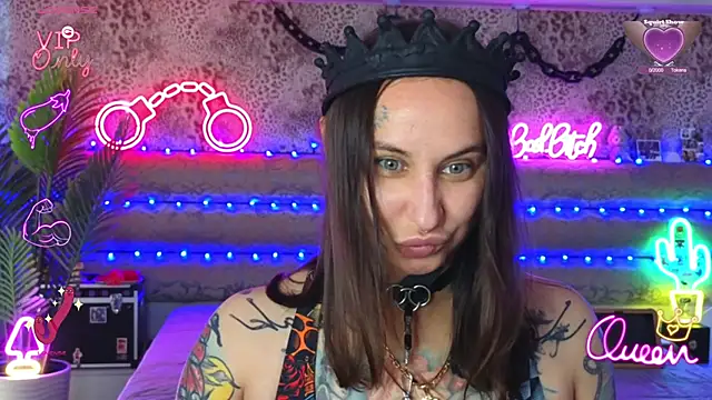 Snapshot of Cool_Freak_ chatting on 06-12-26, 10:14 Cool Freak online show from 06-12-26, 10:14