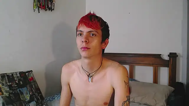 Snapshot of Twink_Temptation chatting on 10-21-25, 02:34 Twink Temptation online show from 10-21-25, 02:34